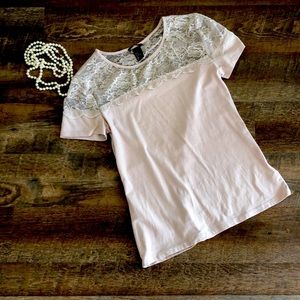 H&M lace detail lavender purple top